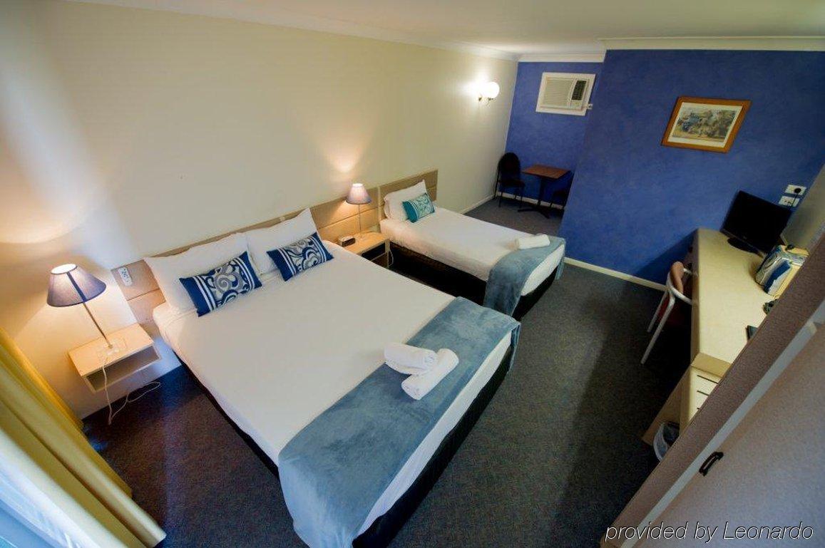 Hampton Villa Motel Rockhampton Exteriör bild